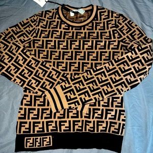 Fendi motif sweater